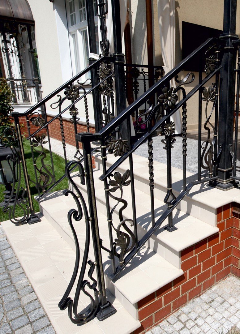 Forged metal, coated with hot zinc, painted